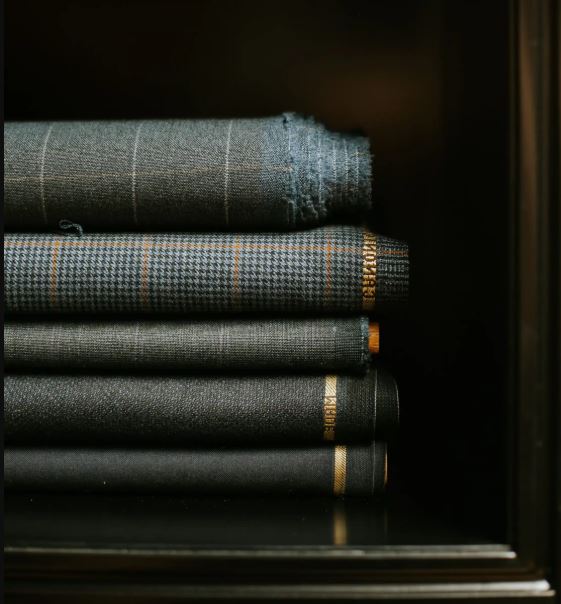 Ткань крупным планом для премиальной мужской одежды FAYZ&Co